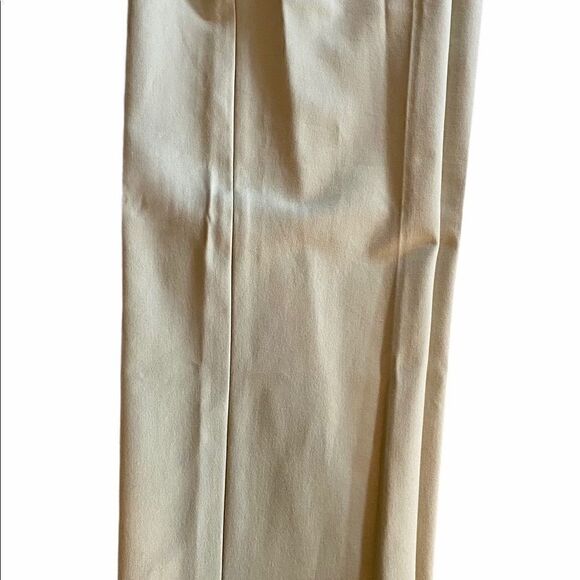 Lands’ End Biege Pants  - Picture 4 of 4